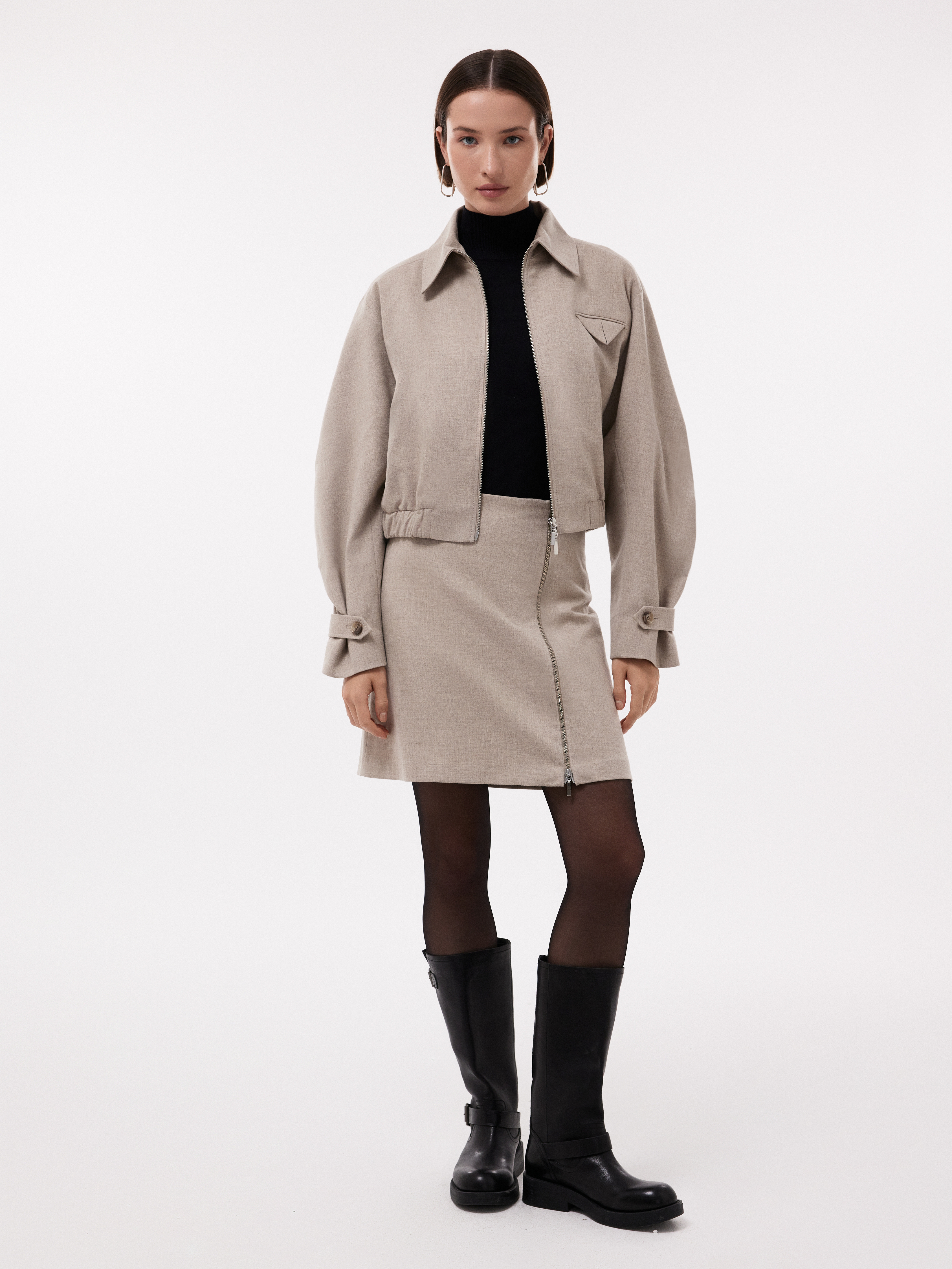 Укороченная куртка на молнии