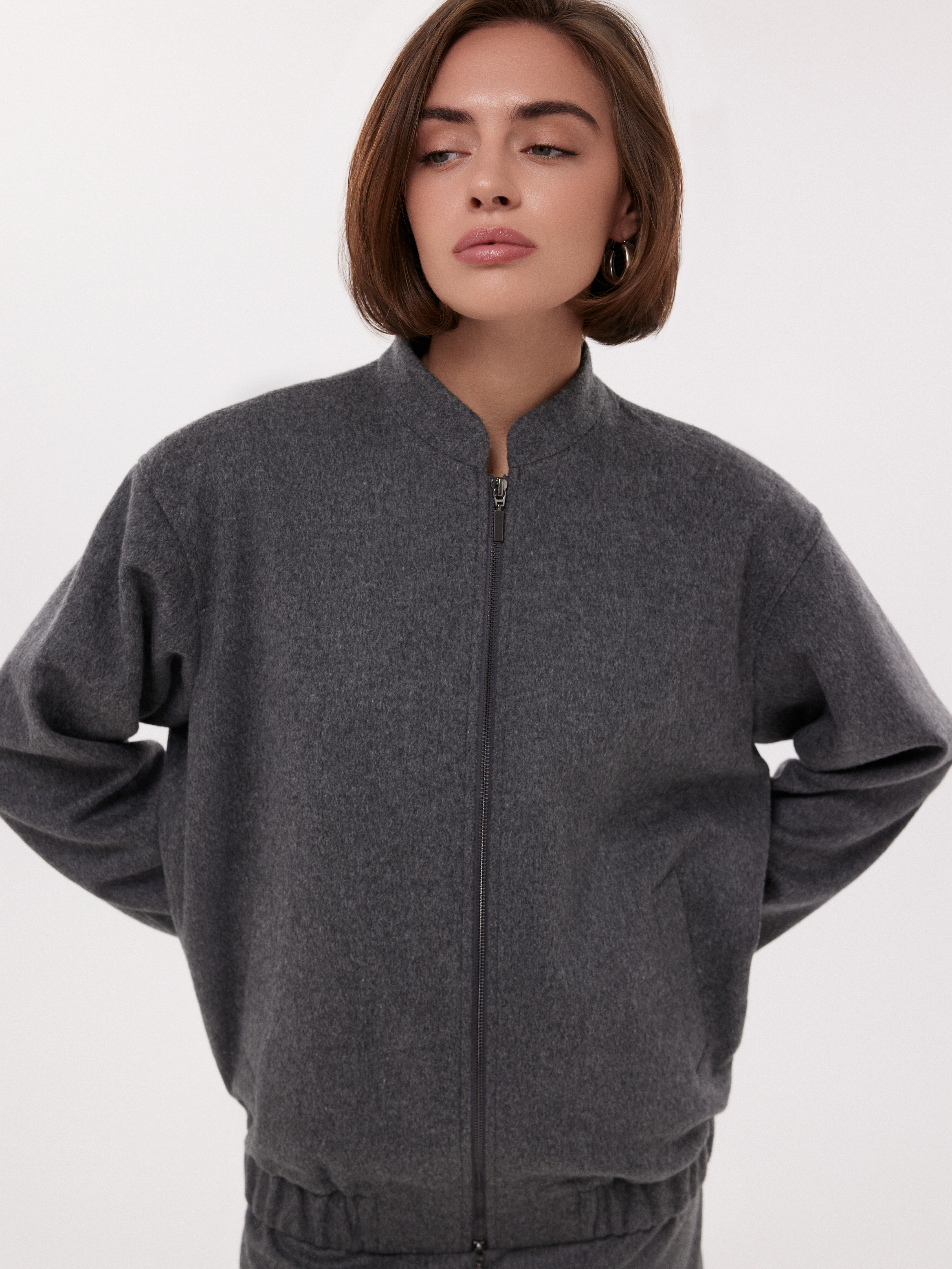 Бомбер из драпа