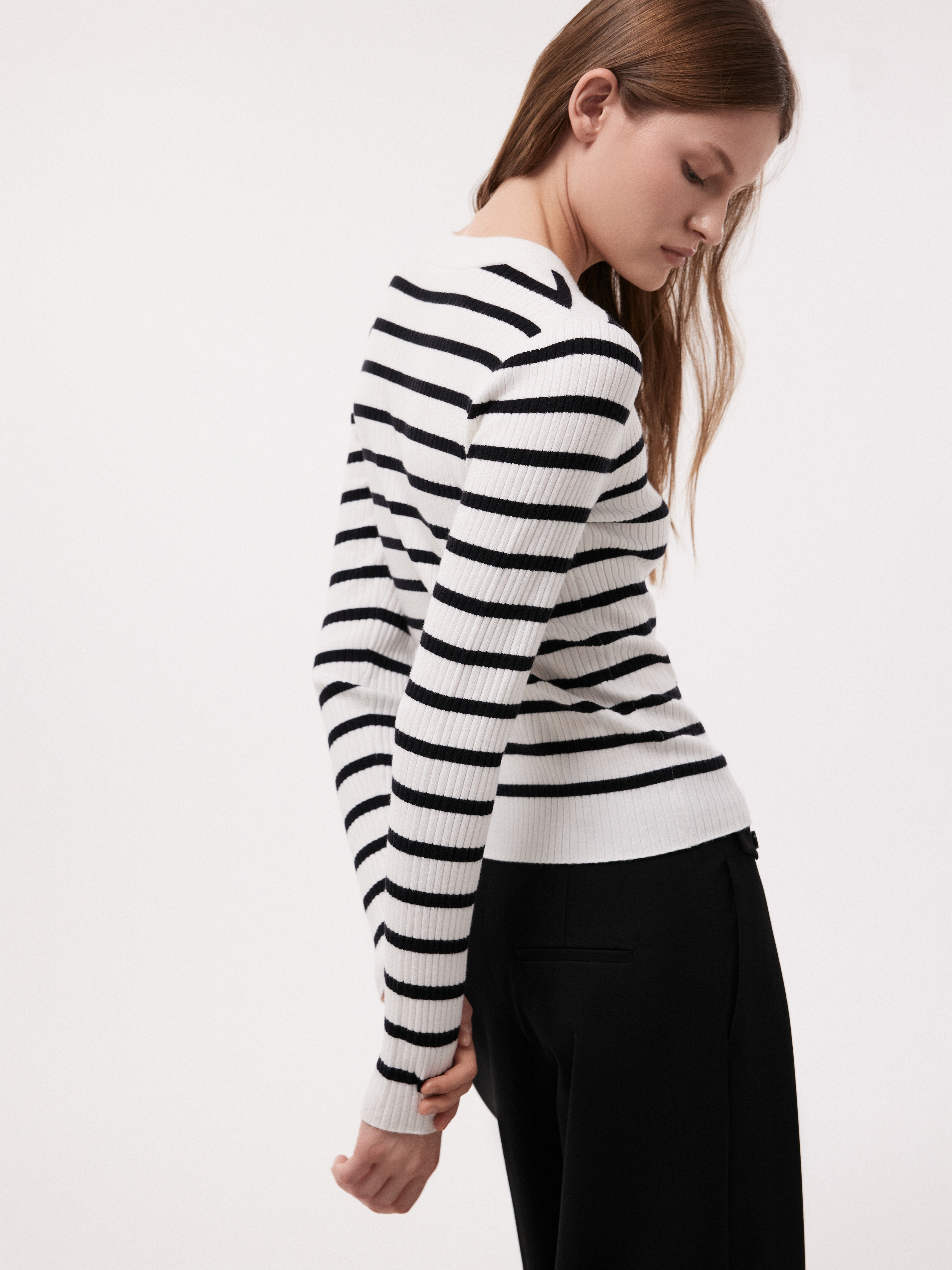 Облегающий джемпер в рубчик