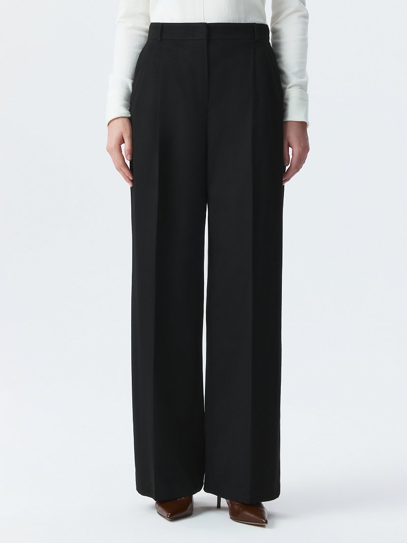 Широкие брюки из фланели