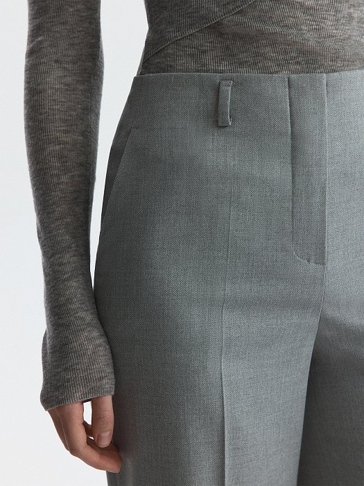 Классические брюки «в елочку»: фото №3