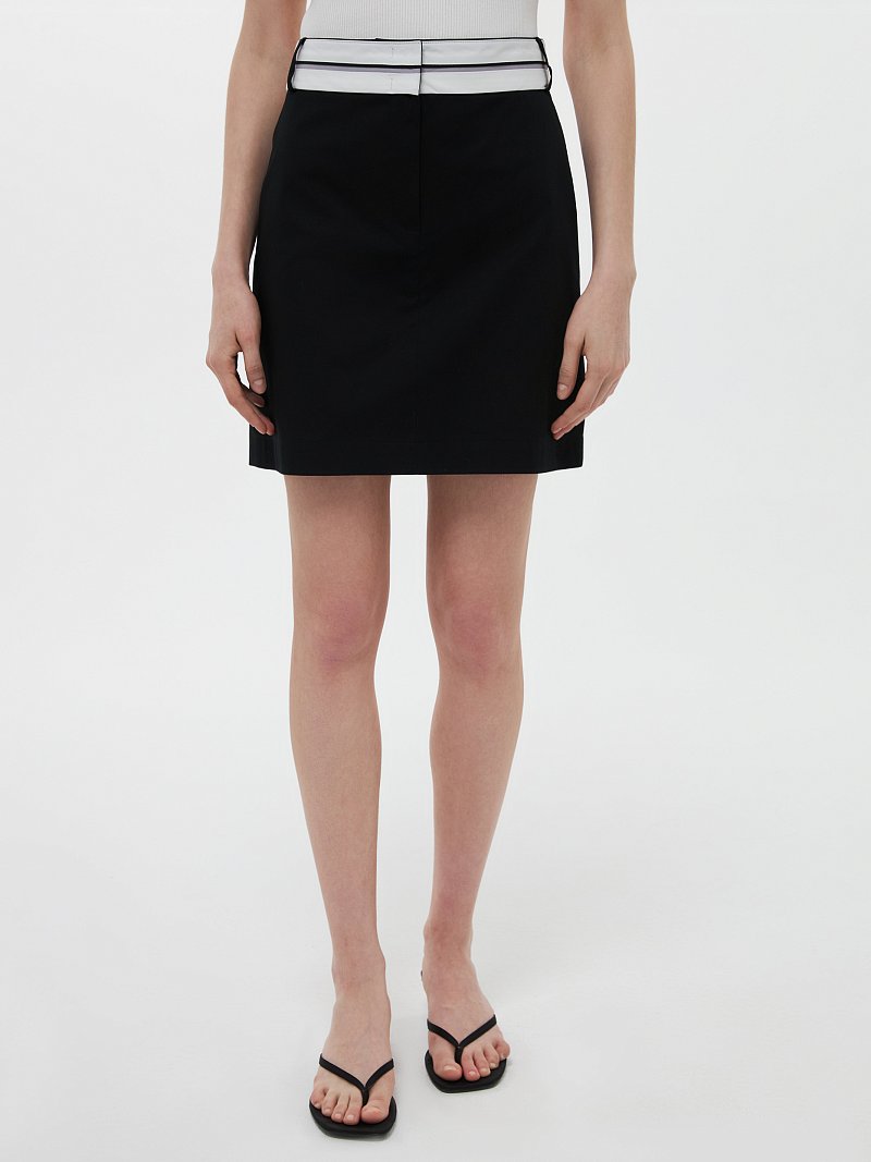 Хлопковая юбка с акцентным поясом