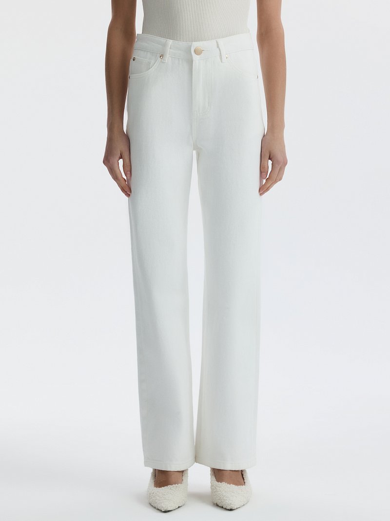 Джинсы прямого кроя