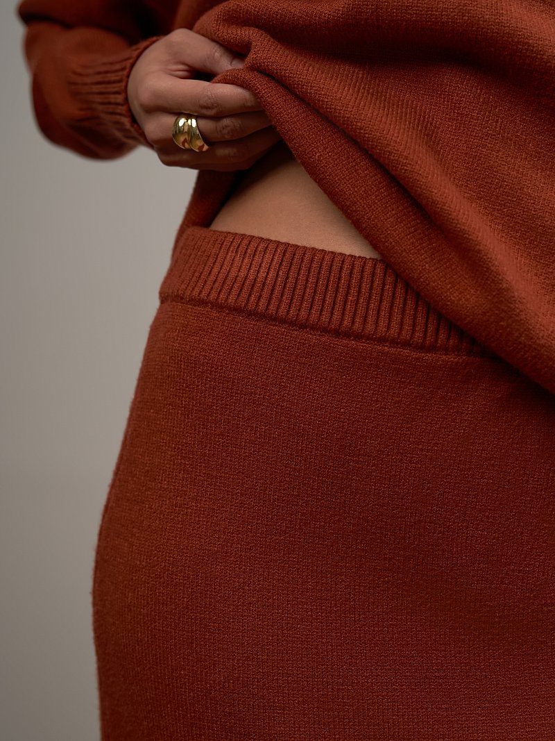 Юбка-миди из вязаного трикотажа