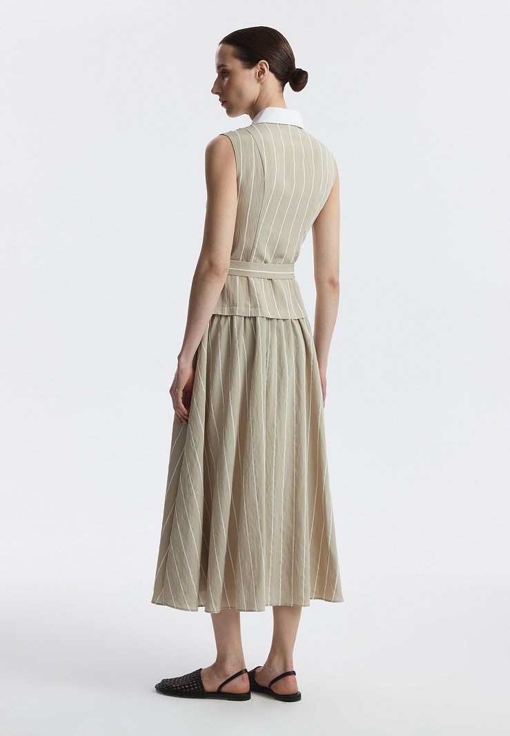 Платье в полоску