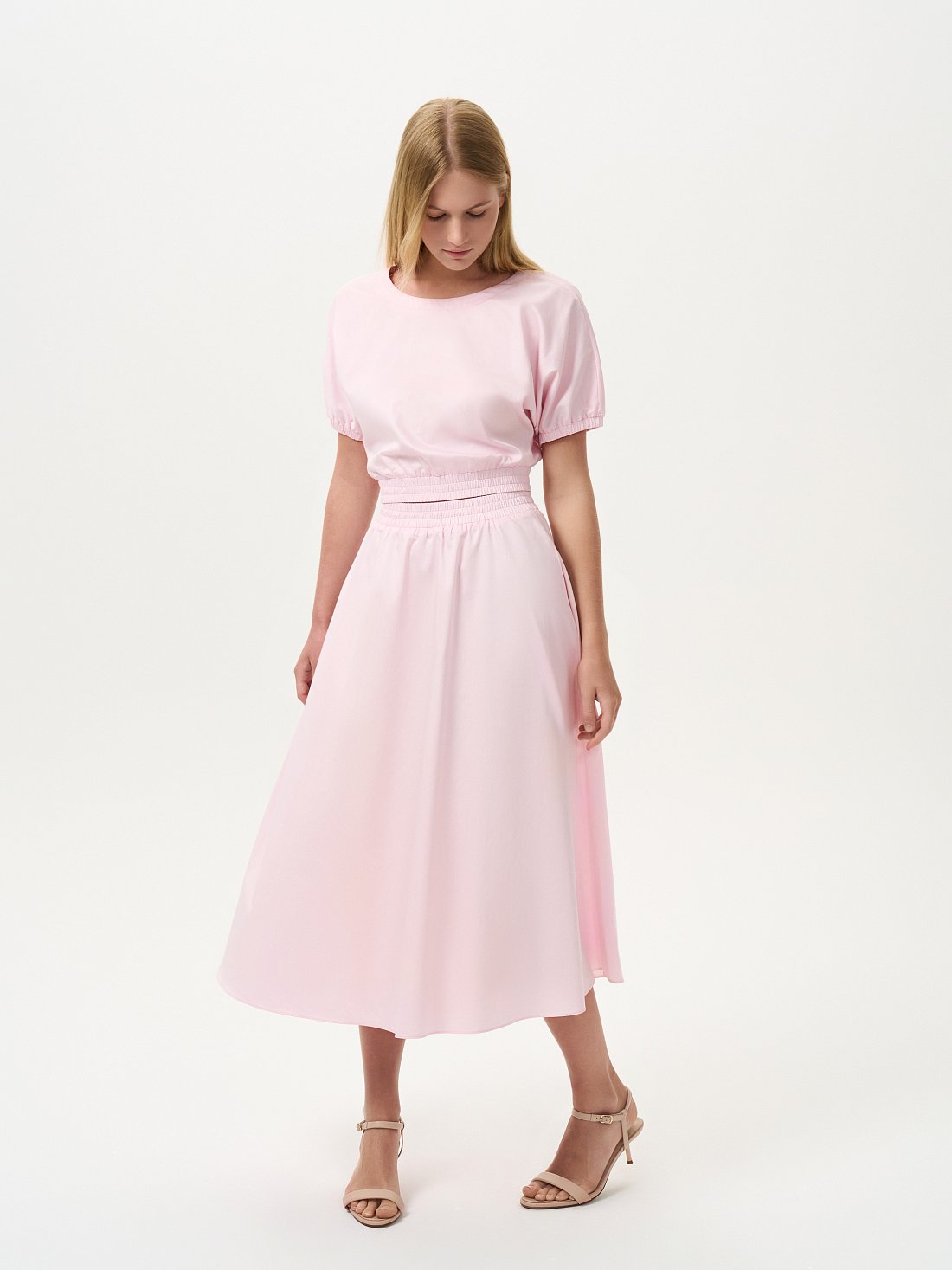 Хлопковый костюм с юбкой: фото №1