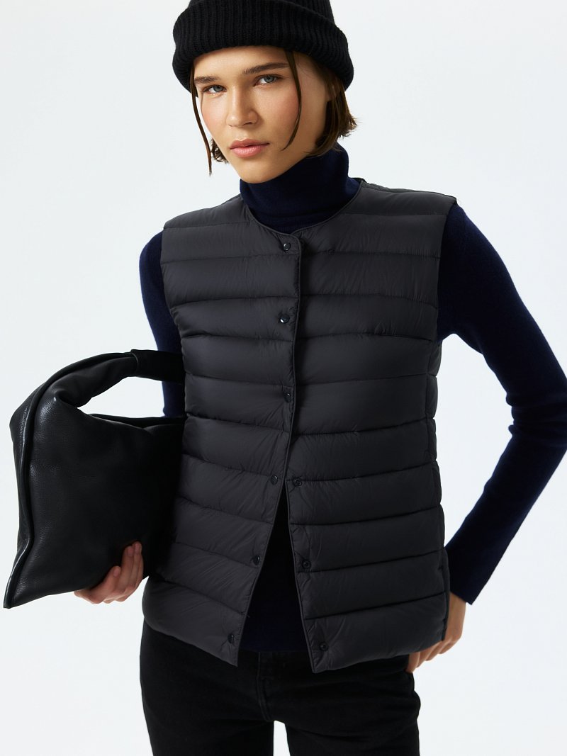 Утепленный жилет