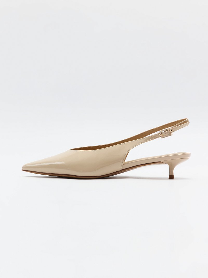 Лаковые туфли с открытой пяткой