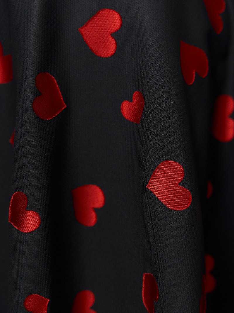 Платье с поясом