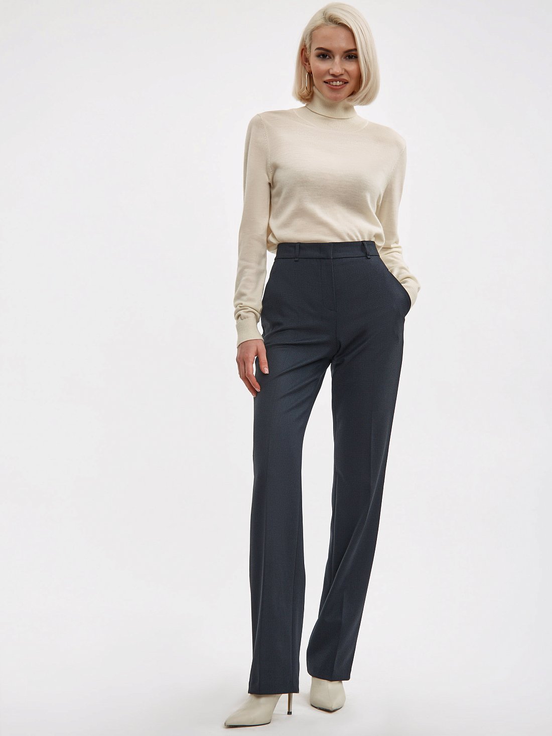 Прямые брюки со стрелками : фото №1