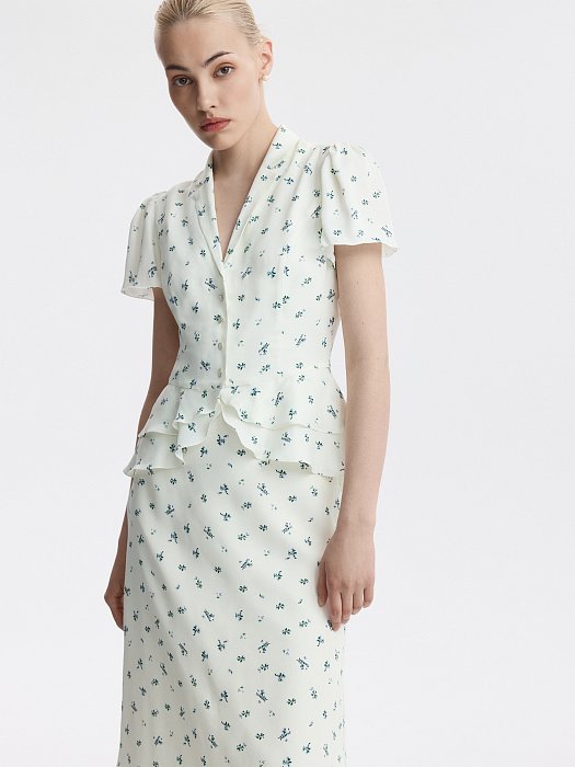 Атласная блуза в цветочек: фото №3