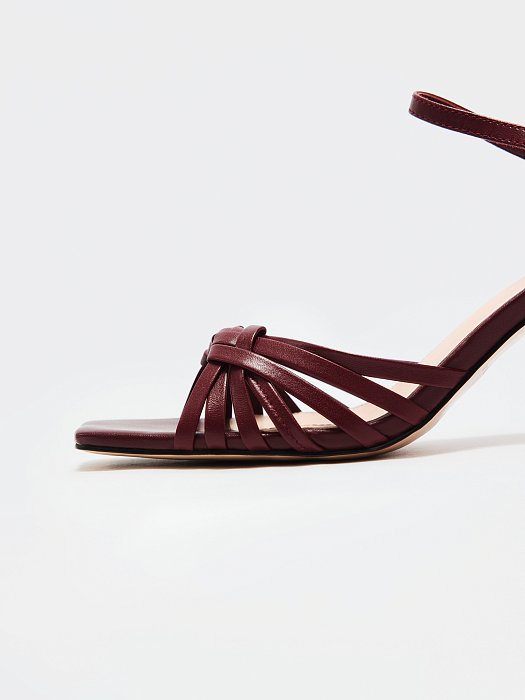 Босоножки из натуральной кожи: фото №6