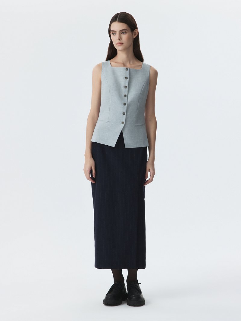 Костюмный жилет с квадратным вырезом (Р158)