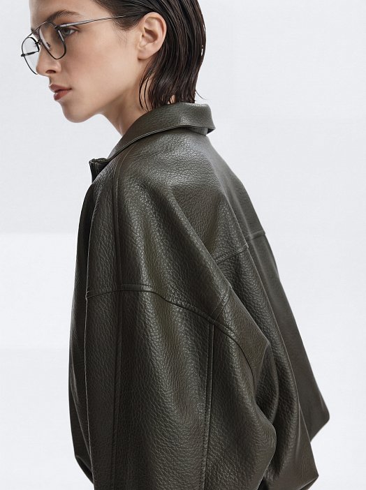 Куртка из экокожи на молнии: фото №2