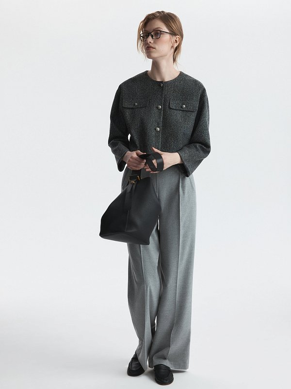 Укороченный жакет со съемными деталями