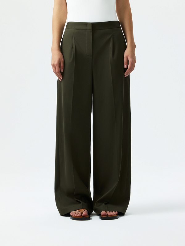 Широкие брюки со стрелками