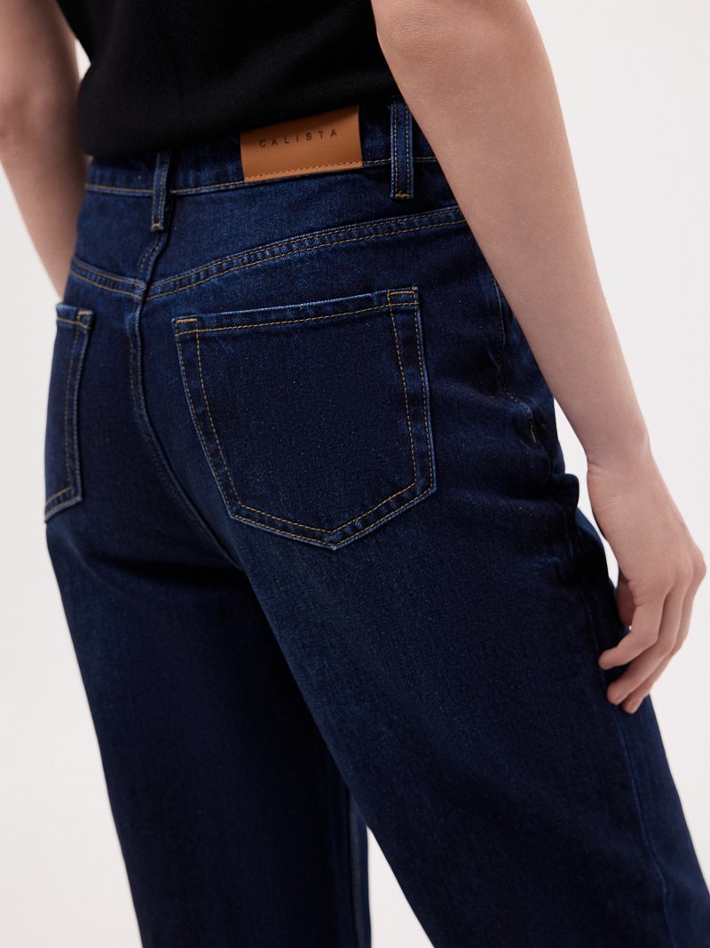 Джинсы прямого кроя