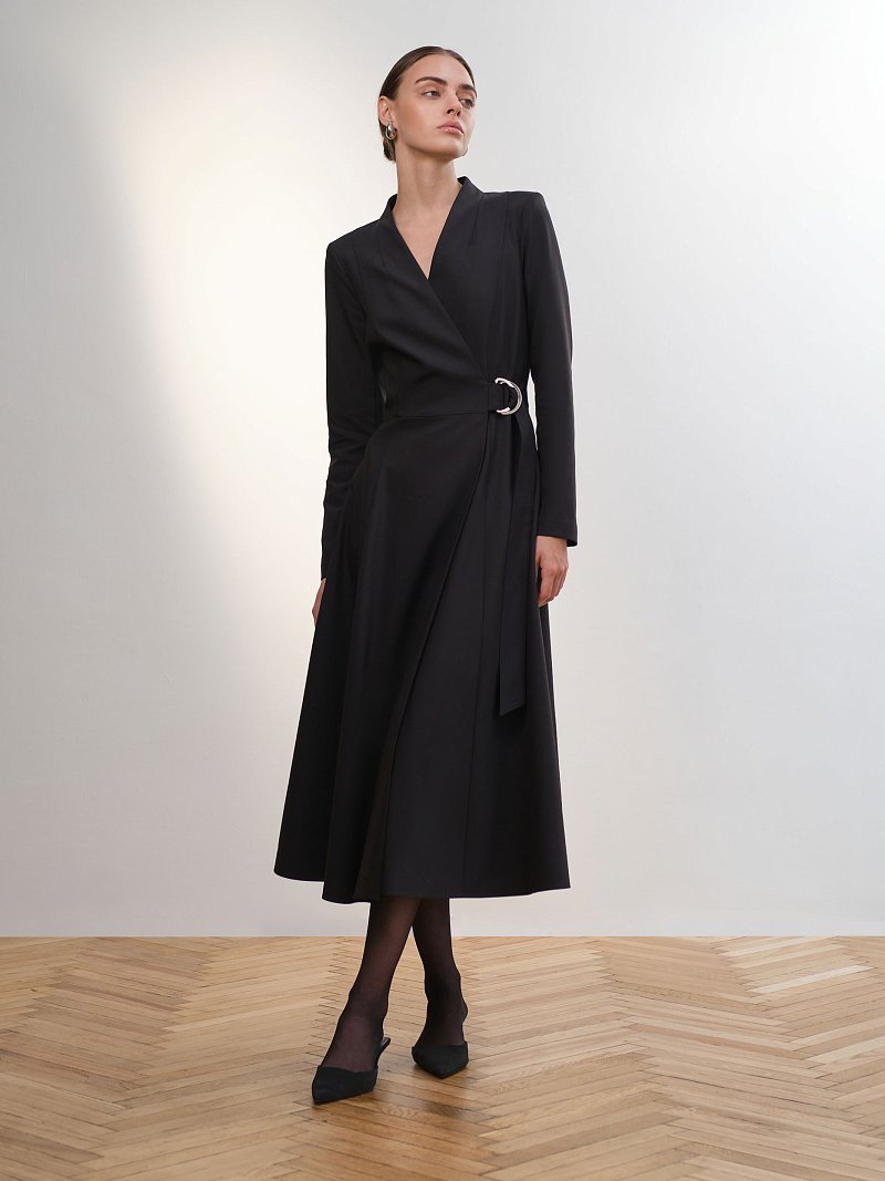 Платье-миди на запах