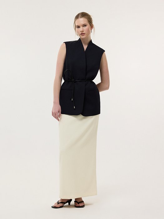 Удлиненный жилет без застежки: фото №6