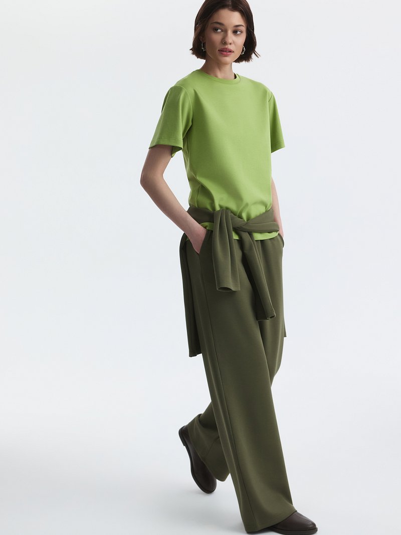 Однотонная футболка из 100% хлопка 