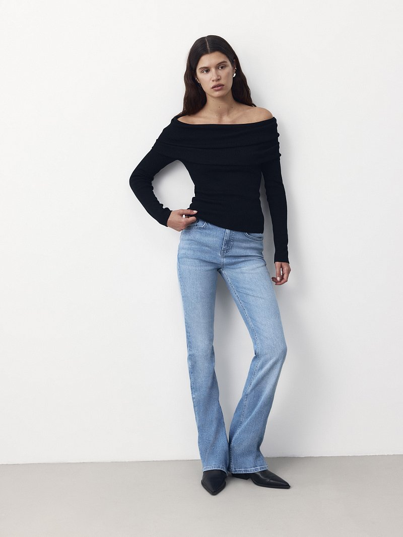 Джинсы-клеш