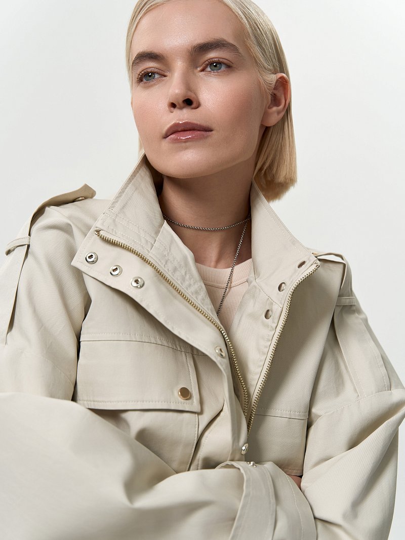 Укороченная куртка оверсайз