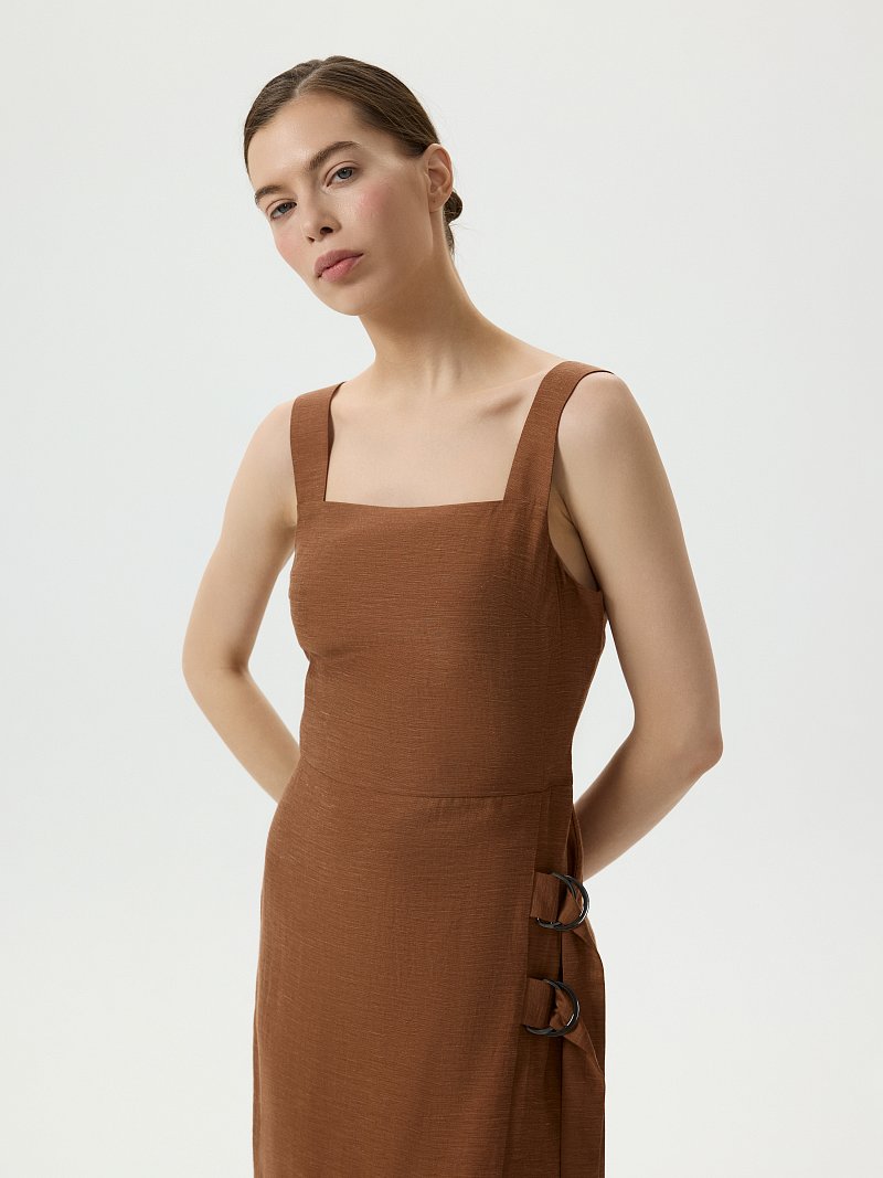 Платье из конопляной ткани