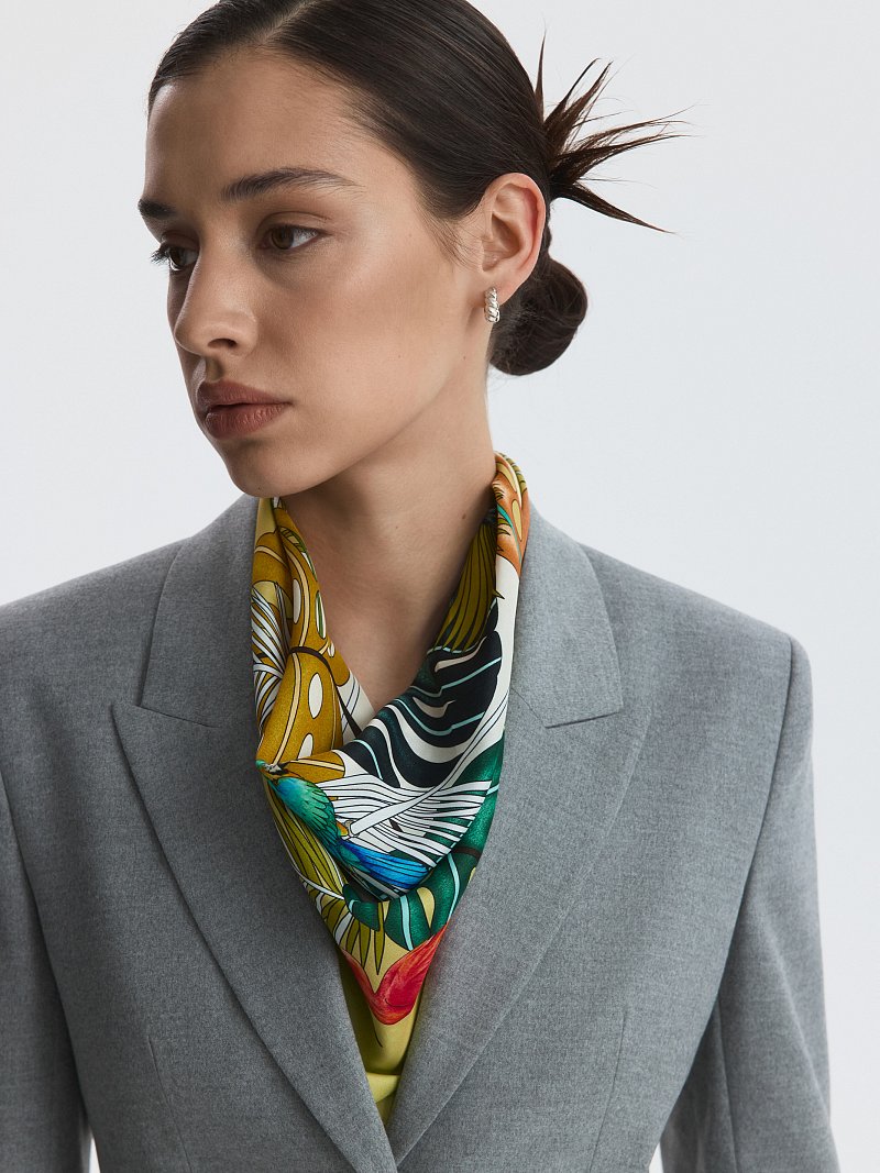 Платок с натуральным шелком