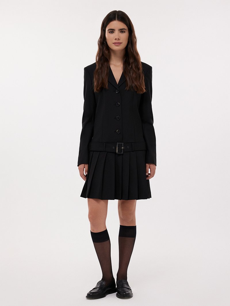 Платье с заниженной талией