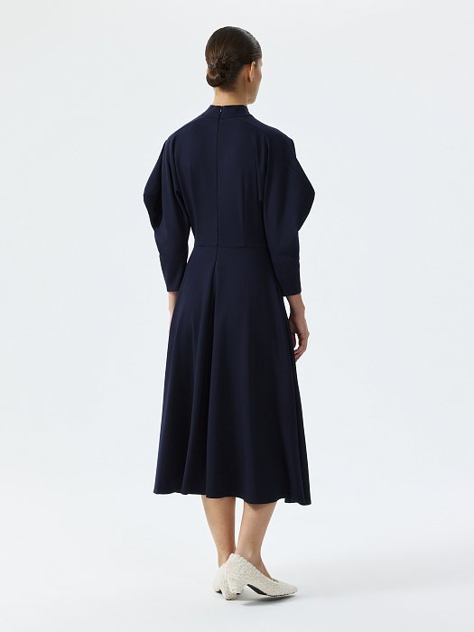 Расклешенное платье из трикотажа: фото №6