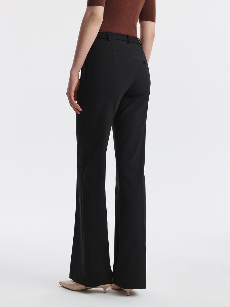 Костюмные брюки-клеш