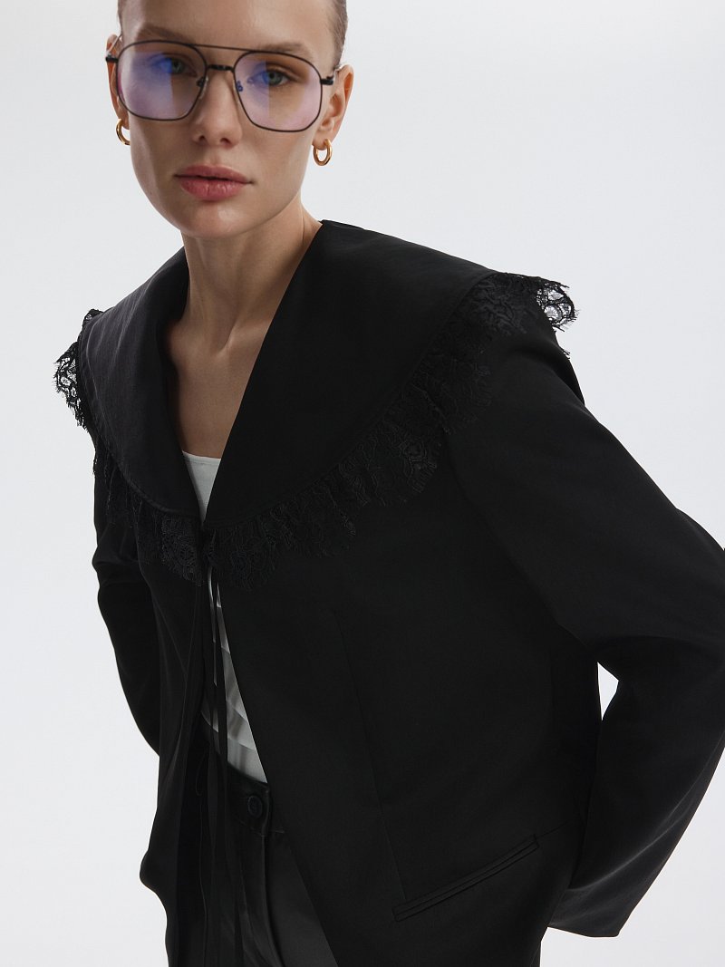 Атласный жакет со съемным воротником