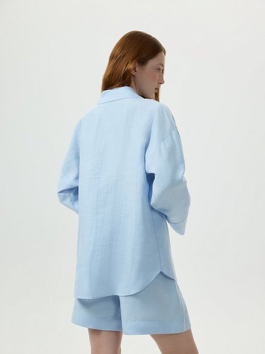 Костюм с рубашкой и шортами: фото №4