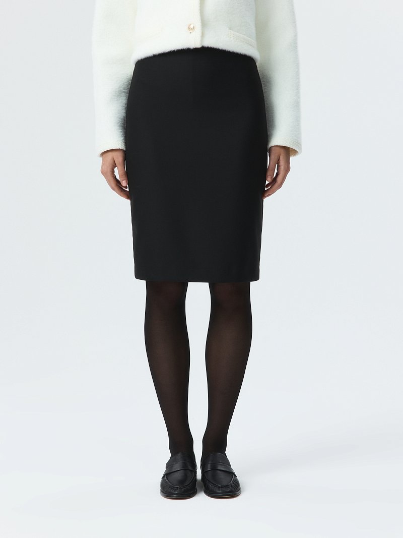 Зауженная юбка-мини