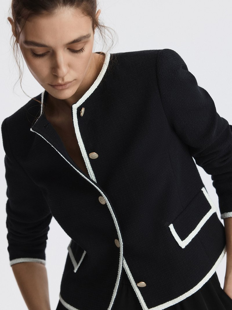 Прямой жакет из твида