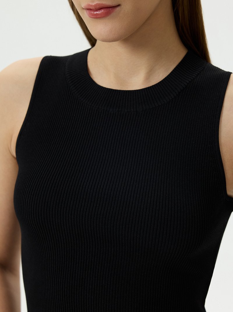 Укороченный топ из вискозы