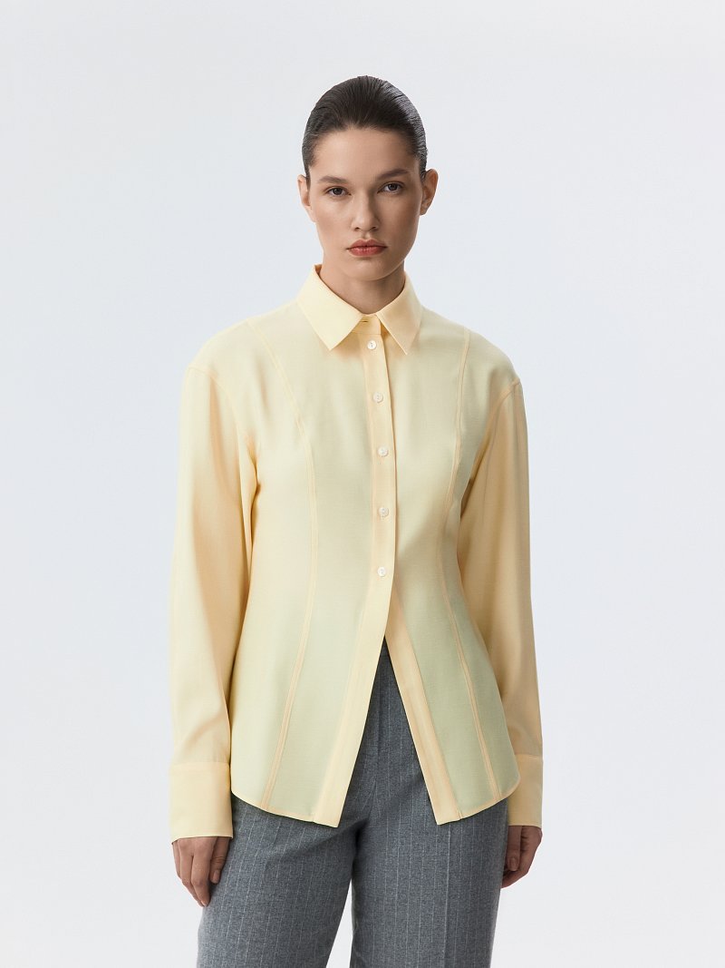 Приталенная рубашка из вискозы