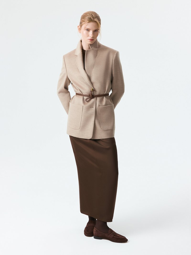 Однобортный жакет из фланели