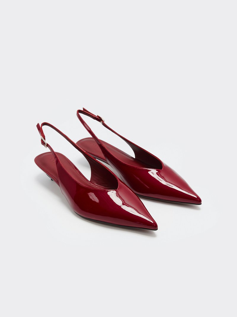 Лаковые туфли с открытой пяткой