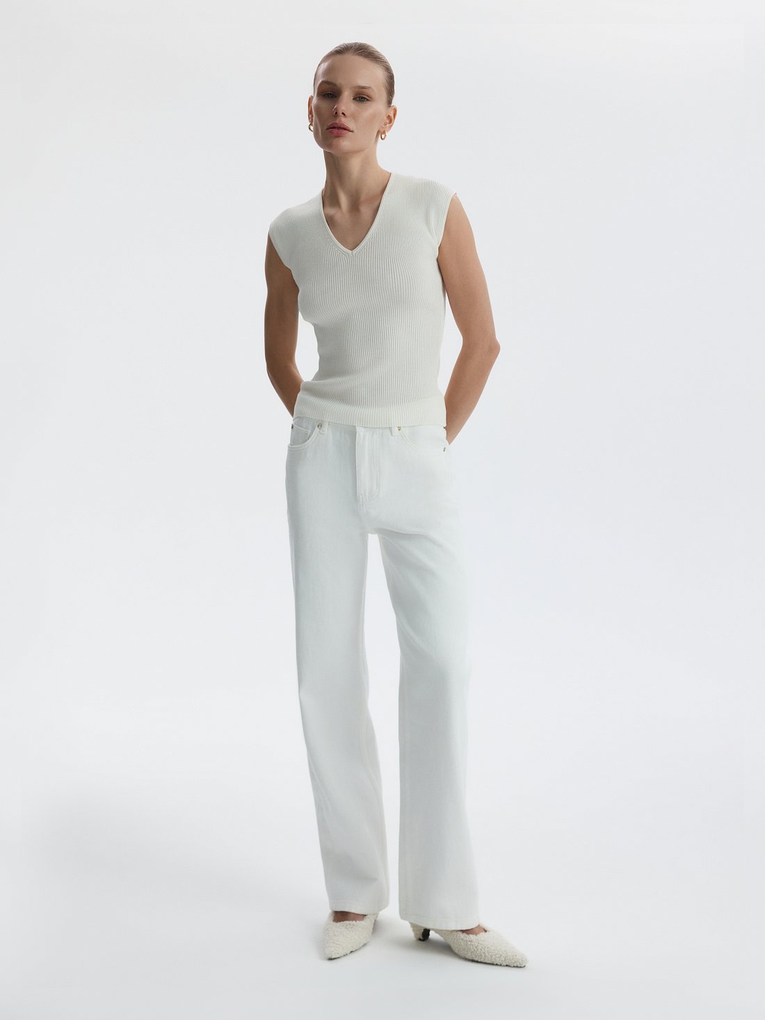 Джинсы прямого кроя: фото №1