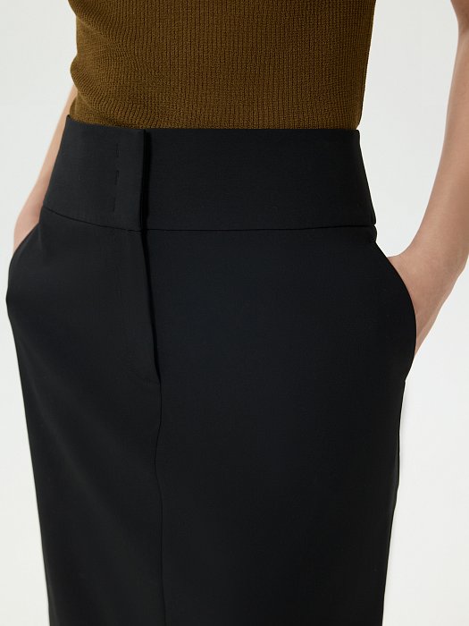 Прямая юбка с высокой посадкой: фото №3