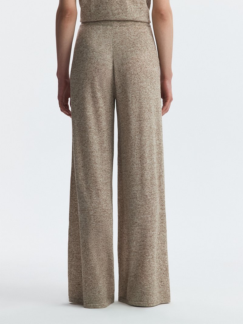 Трикотажные брюки со льном