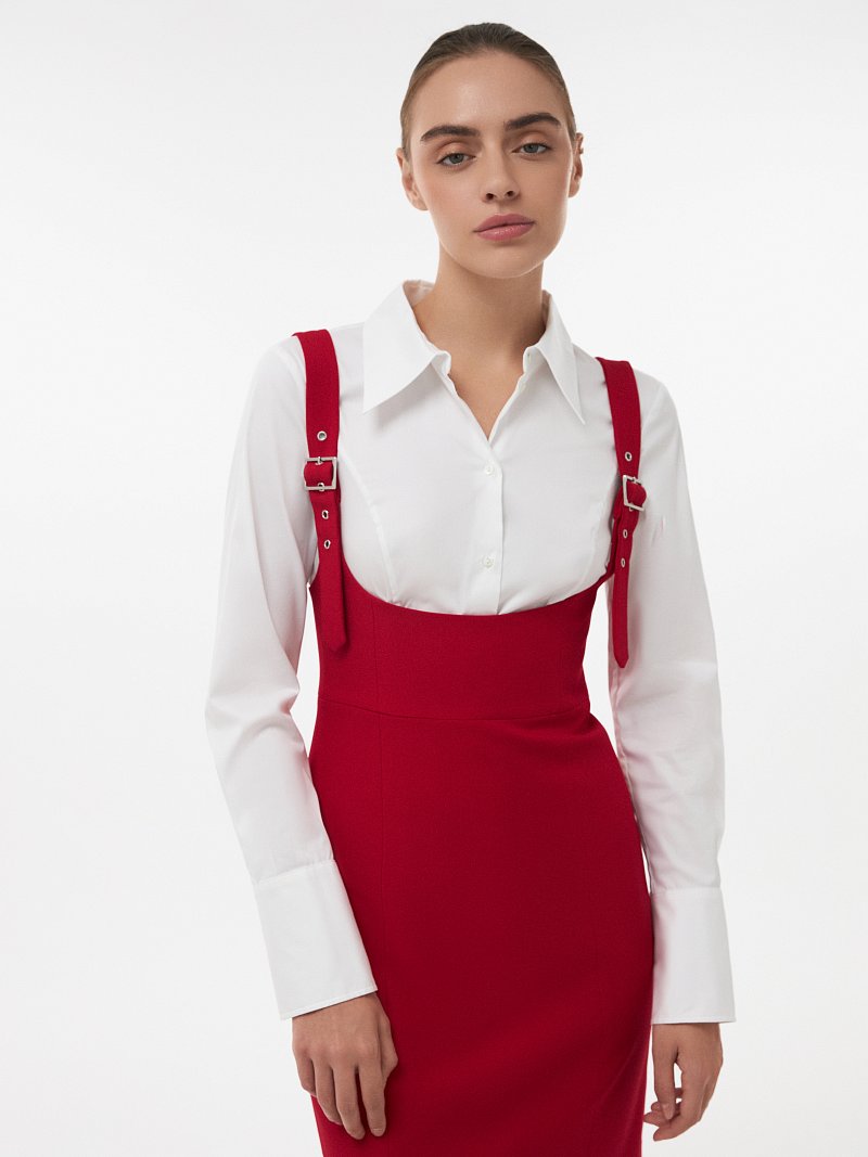 Сарафан с глубоким вырезом