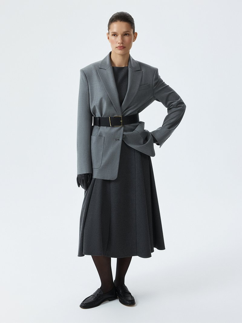 Жакет оверсайз с накладными карманами