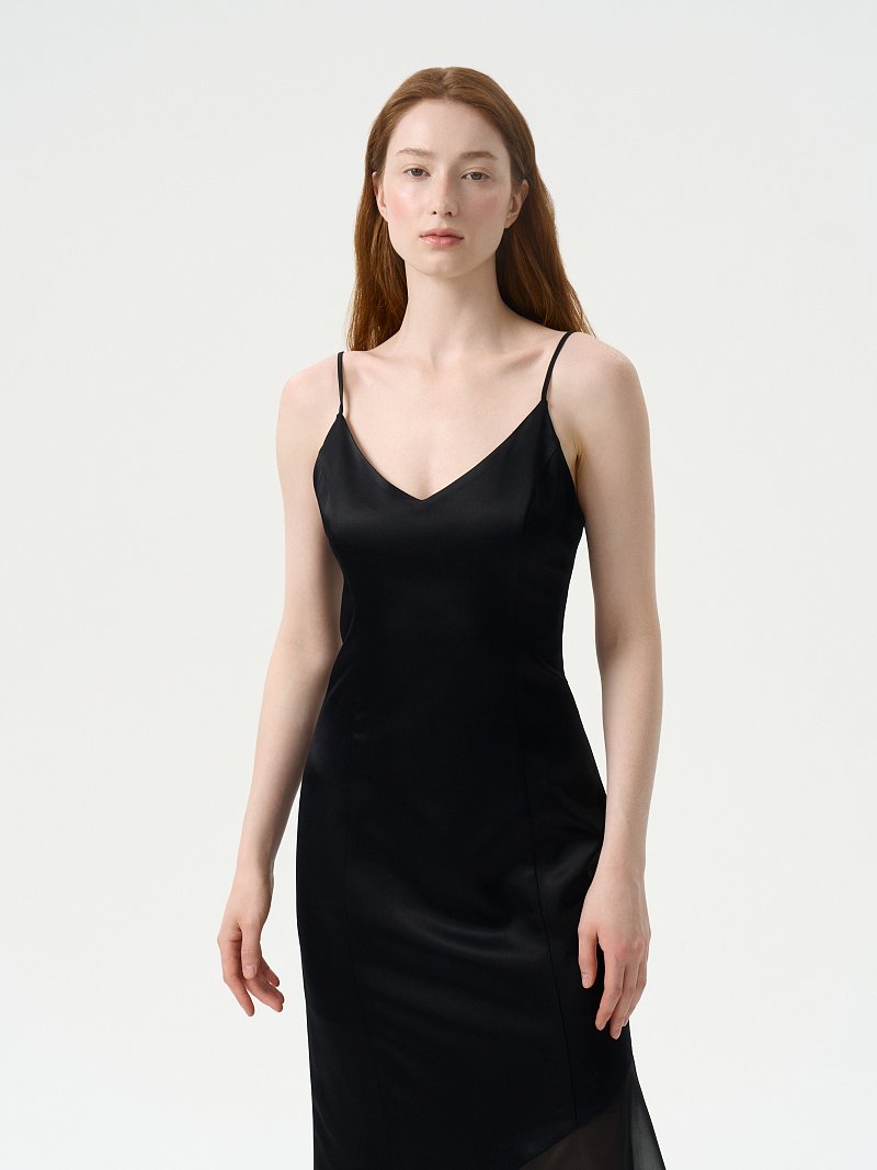 Атласное платье с шифоновой вставкой