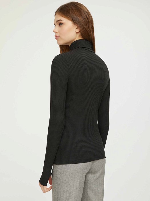 Водолазка с отверстиями для больших пальцев: фото №4