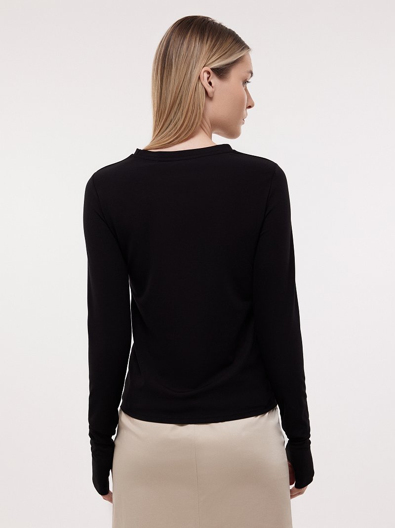 Облегающий лонгслив с вырезом для пальца