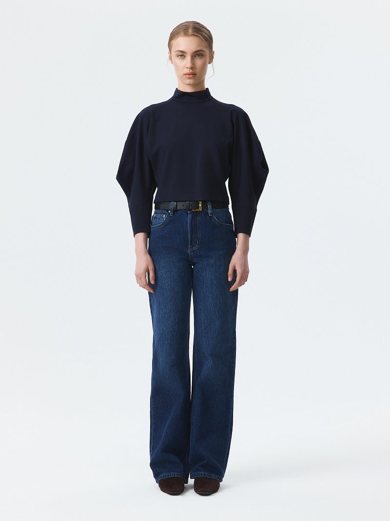 Лонгслив с объемными рукавами 3/4