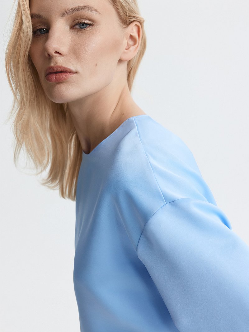 Атласная блуза на молнии