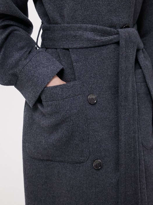 Полушерстяное двубортное пальто: фото №4